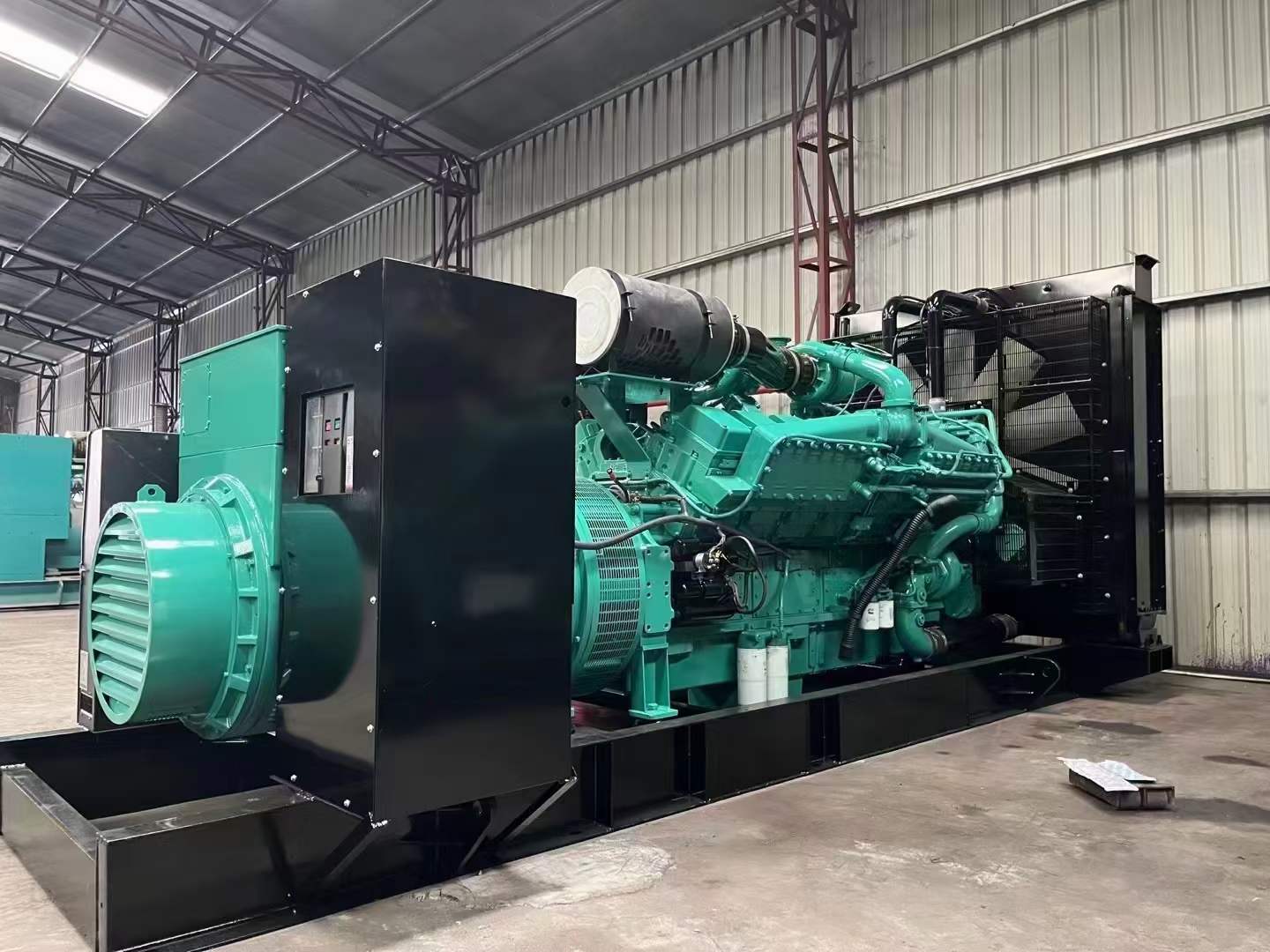 孝南与并联电容器组相比，SVG 无功补偿装置有哪些优势？
